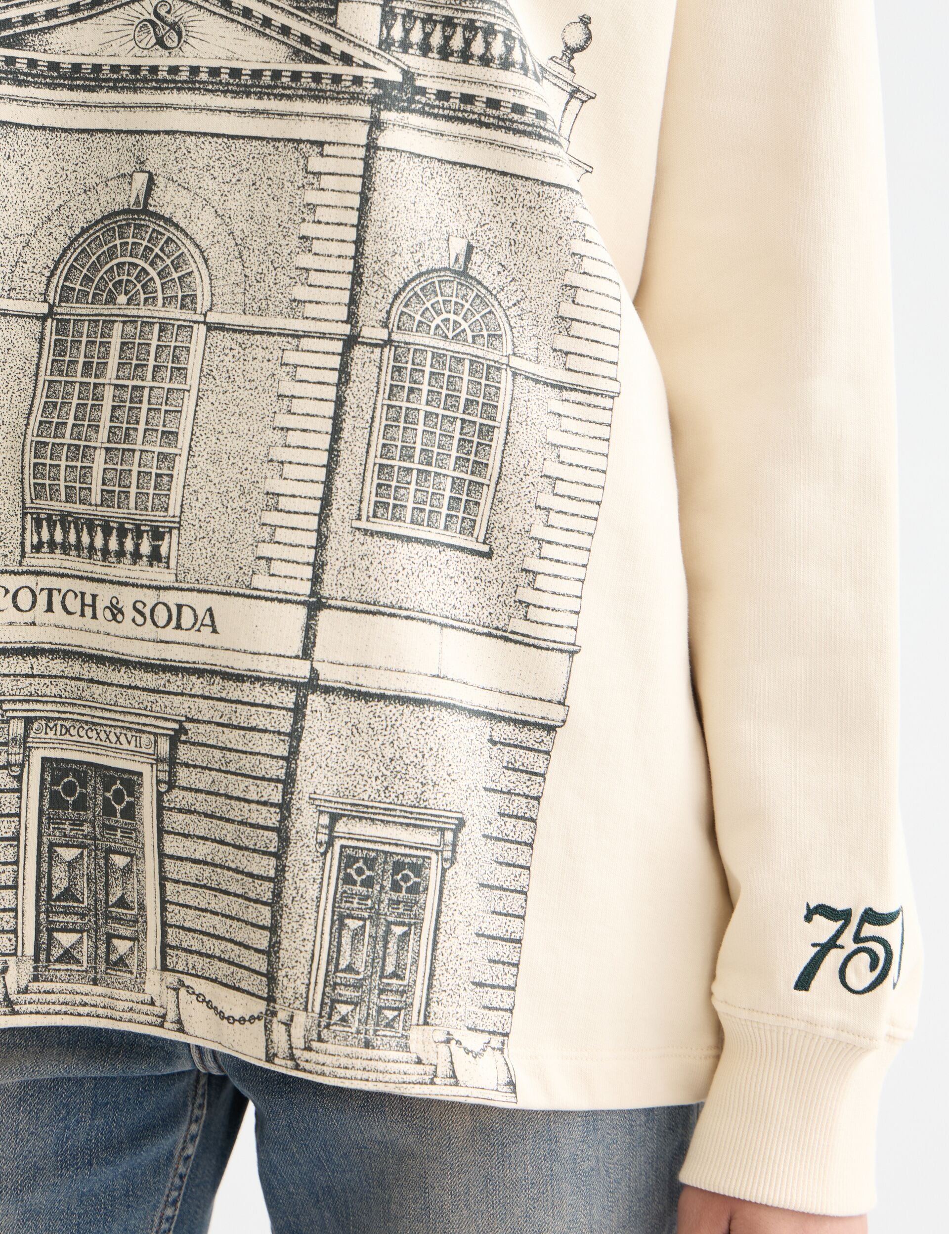 750 years artwork hoodie - Image 6