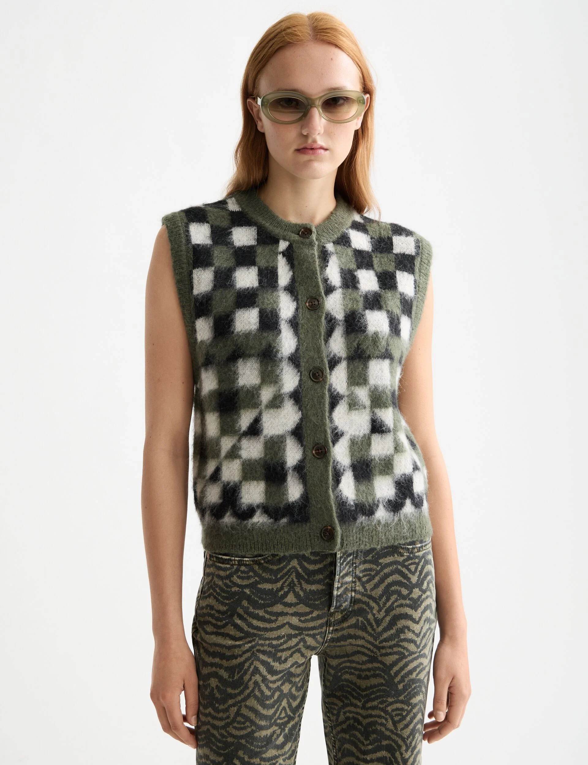 Fuzzy jacquard spencer