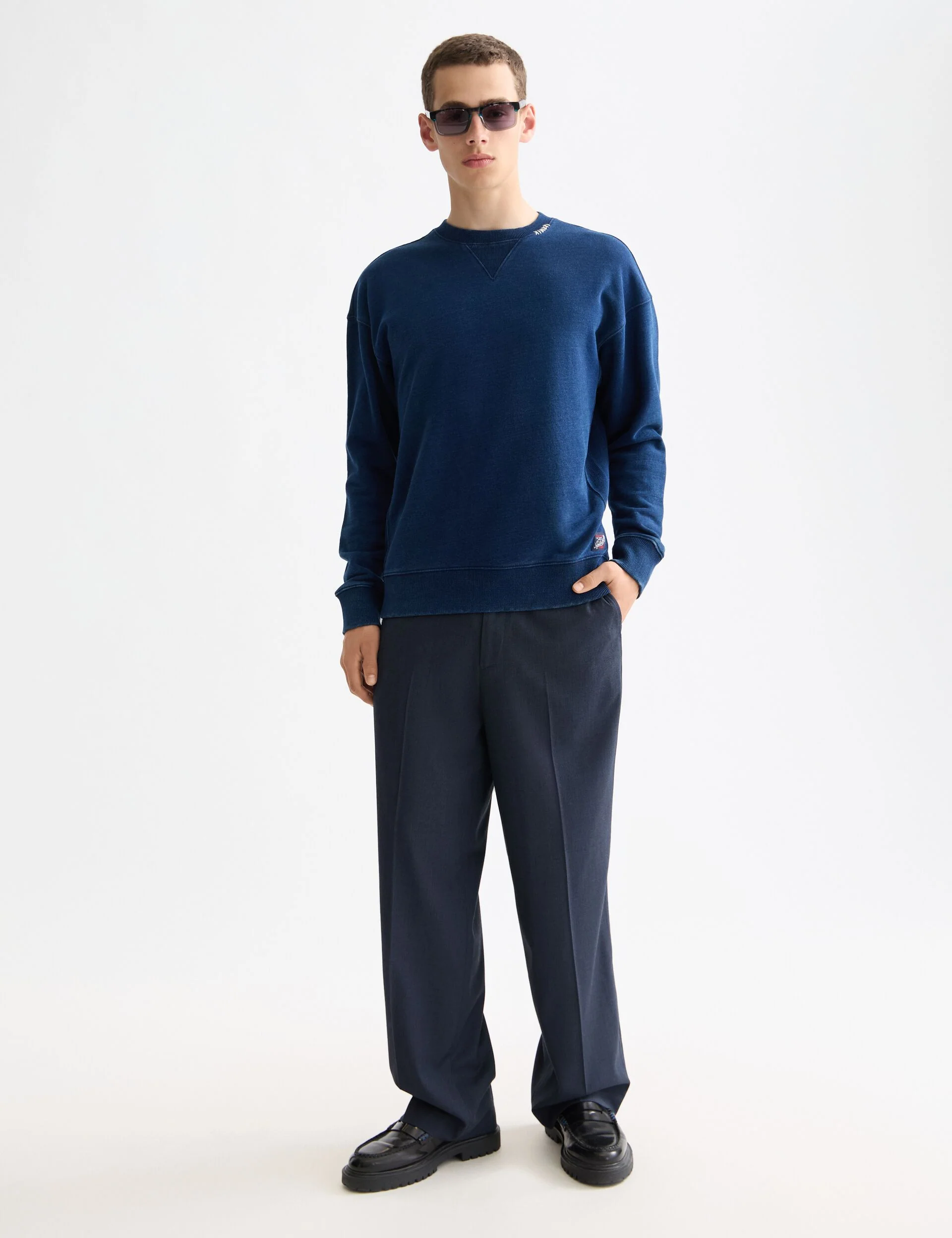 Indigo crew neck sweat with print details - Image 2