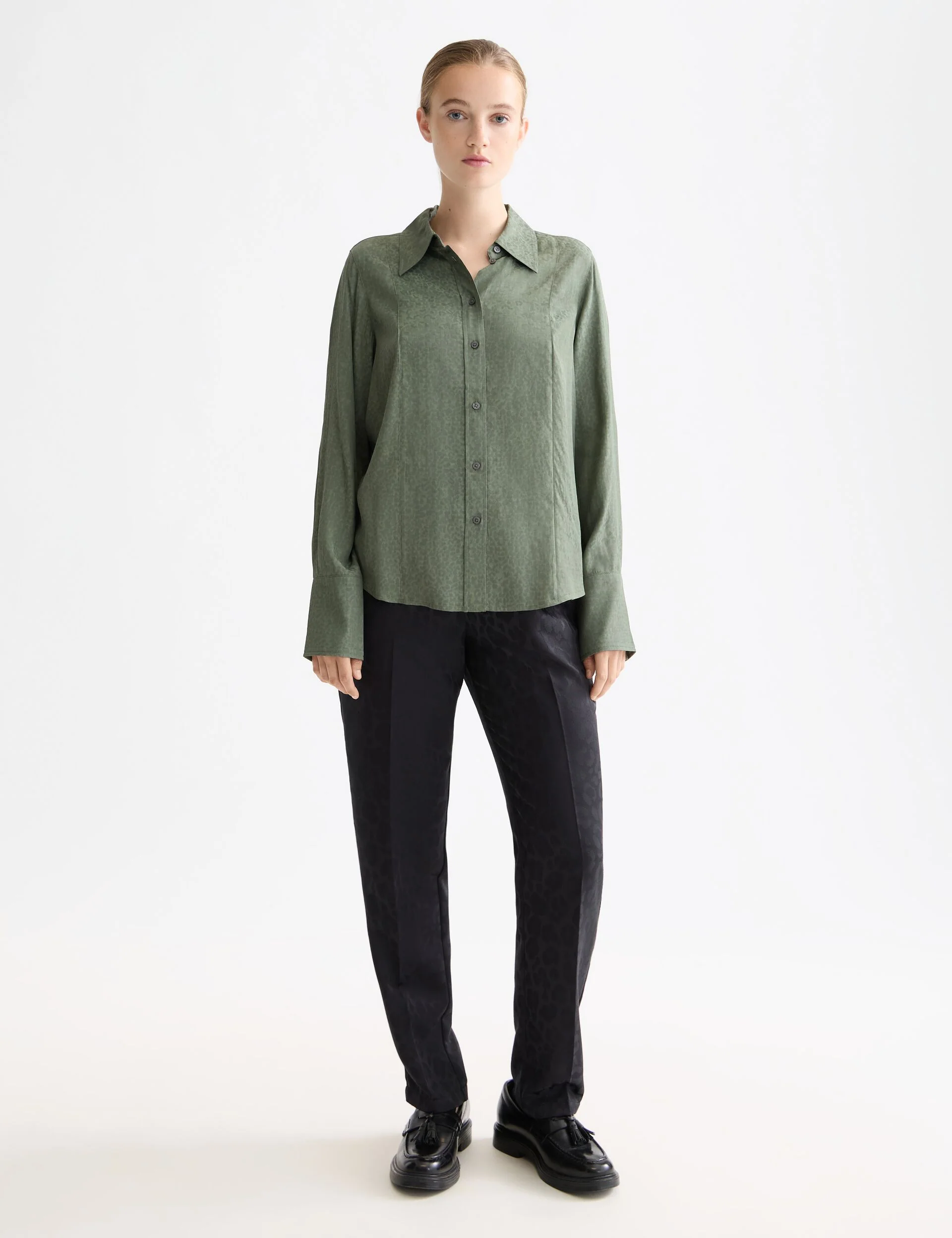 Maia - mid rise tapered leg jacquard pant - Image 2