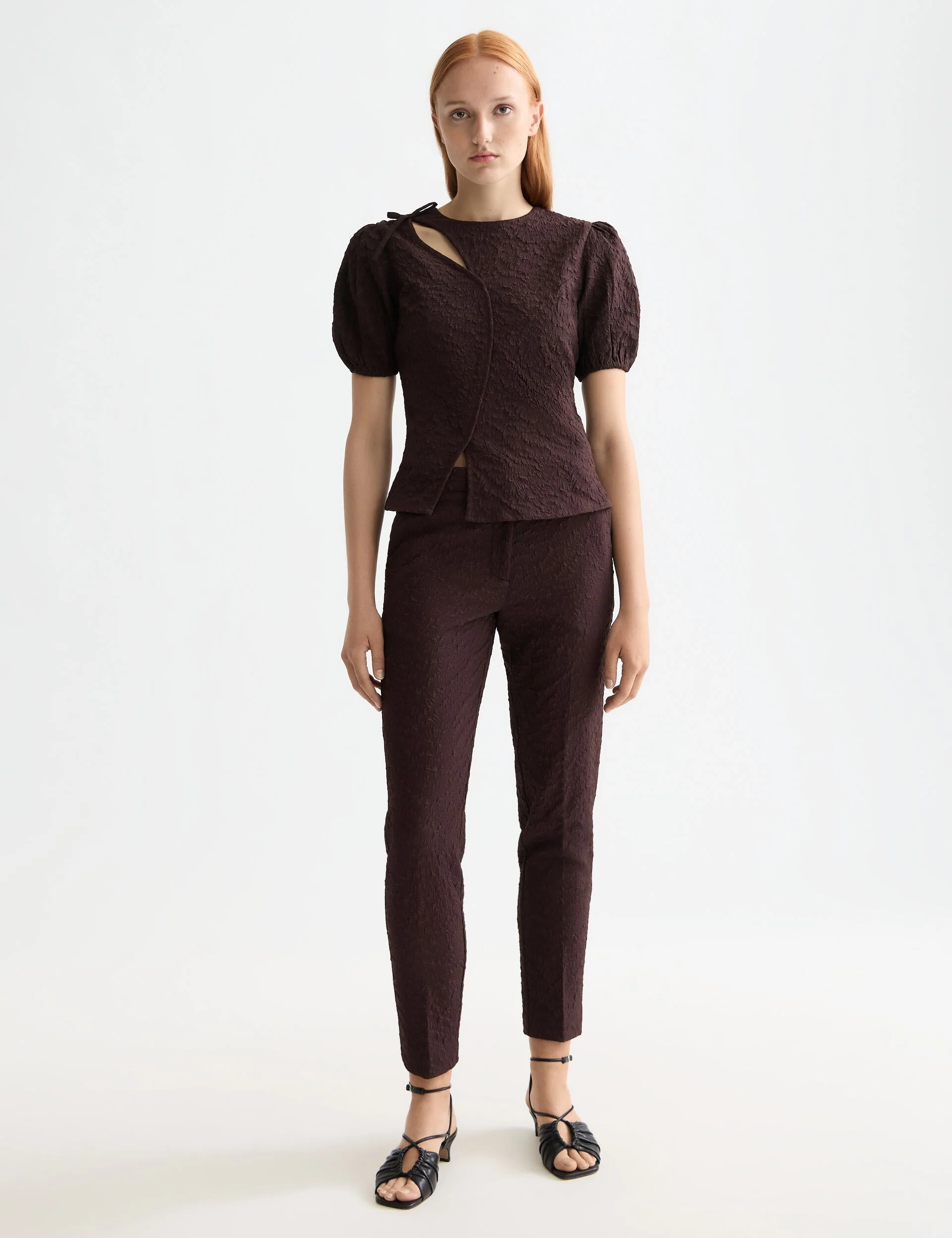 Puff sleeve textured top - Image 2