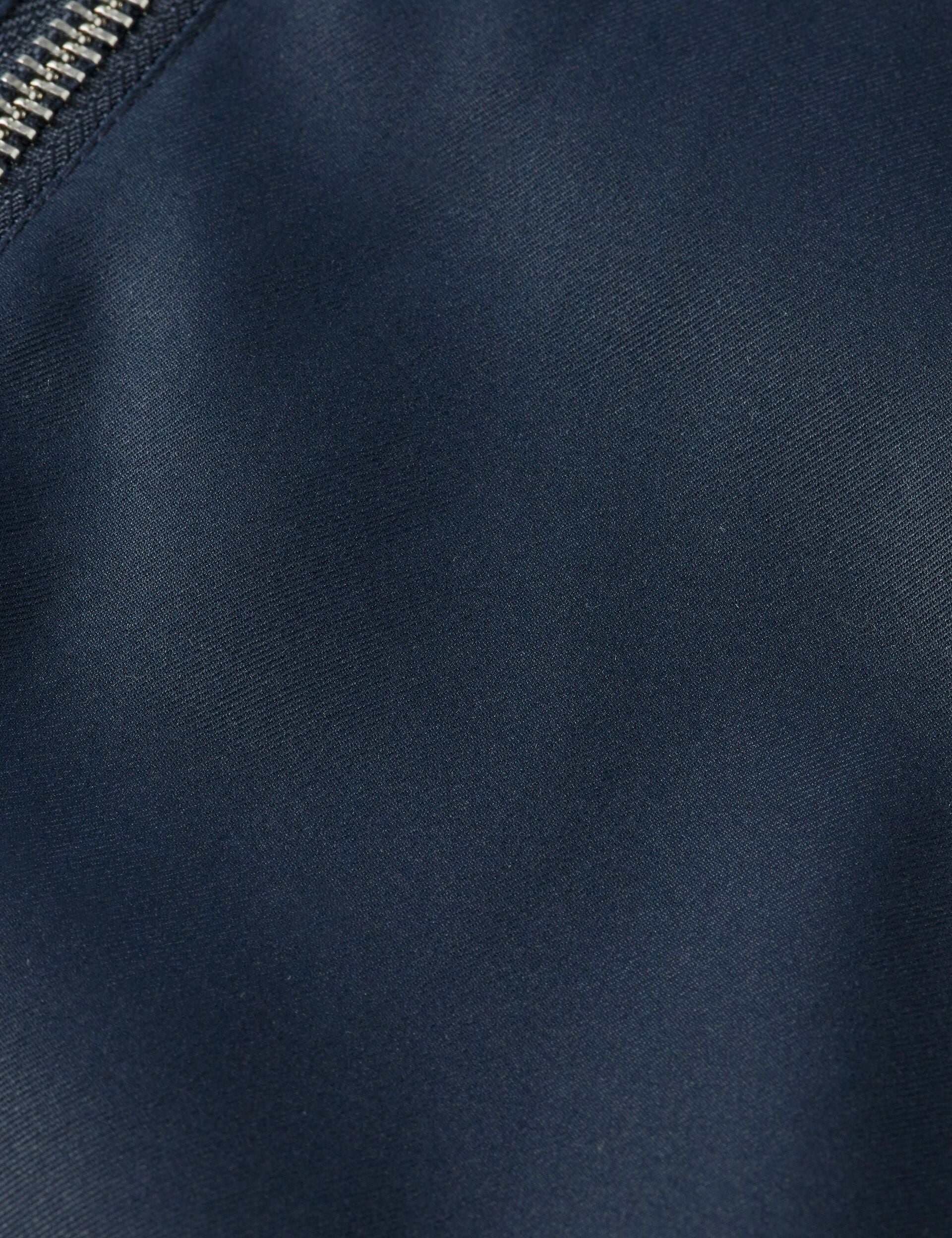 Reversible bomber - Image 9