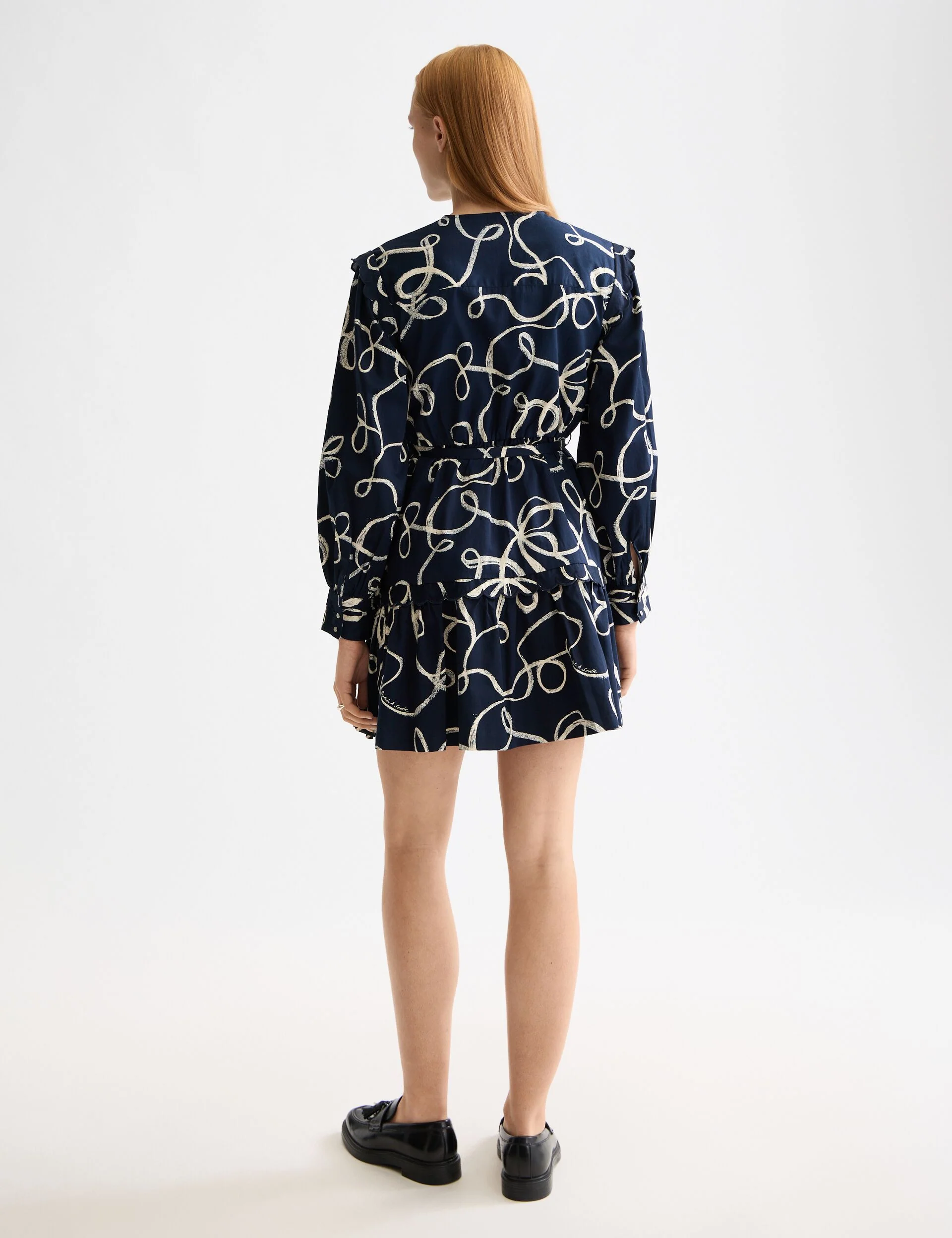 Scallop trim long sleeve mini dress - Image 2