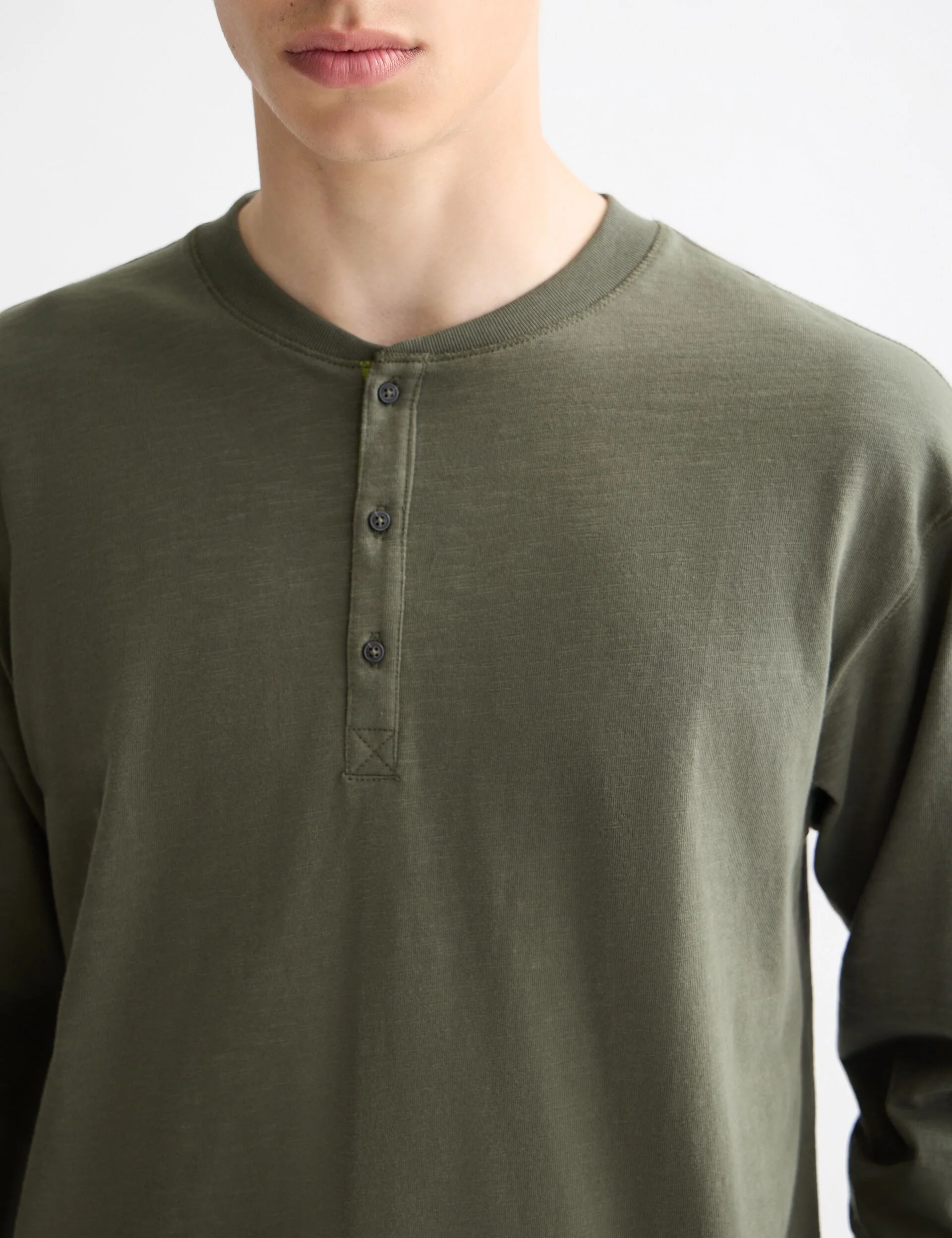 Long Sleeve Slub Henley T-Shirt - Image 4