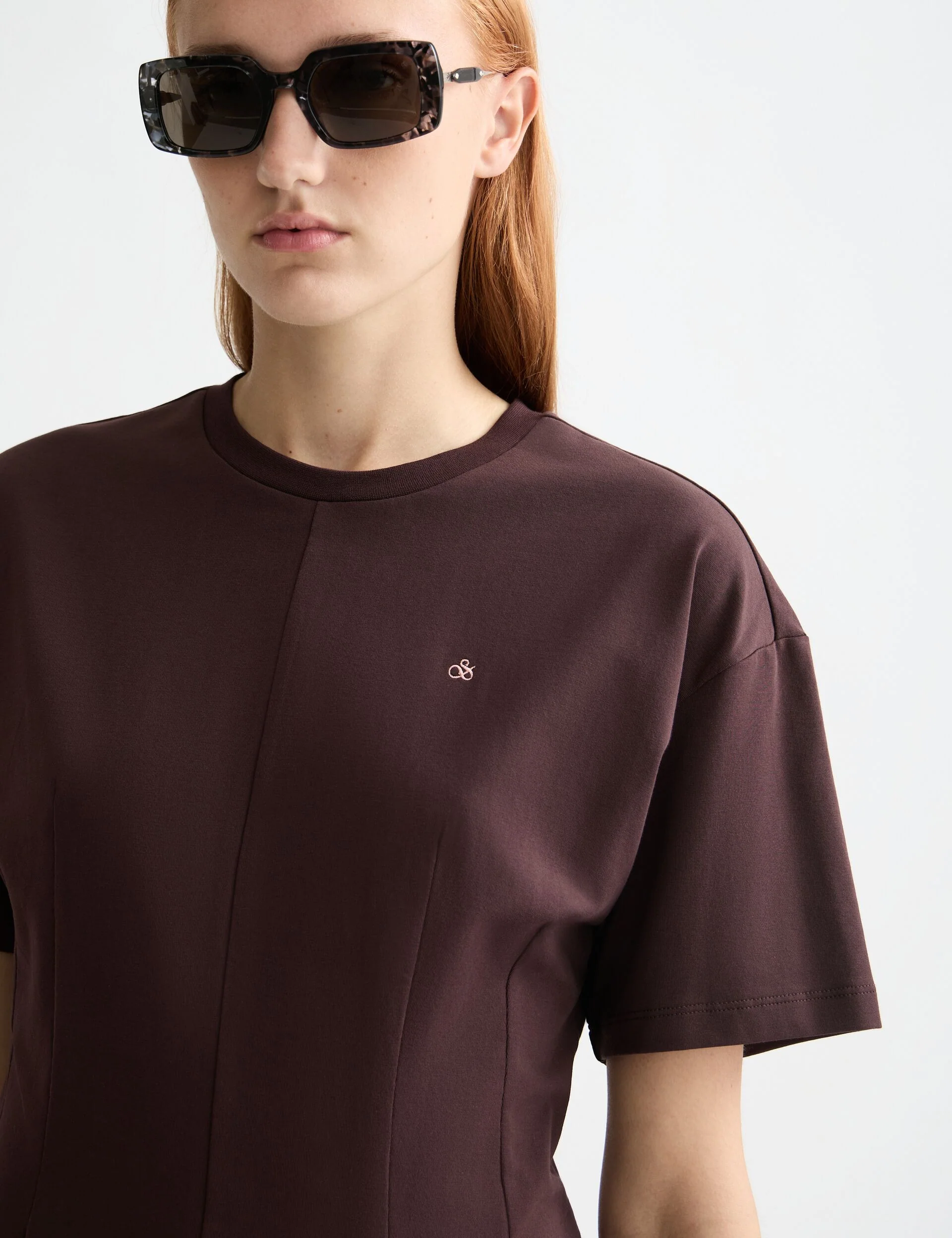 T-shirt with shaping - Image 4